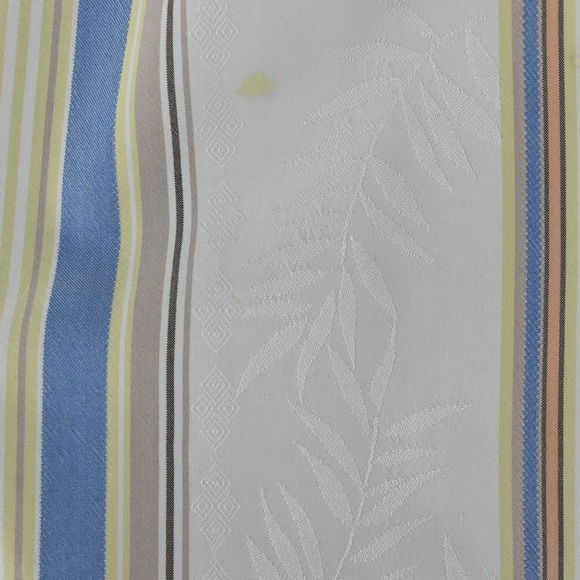 Luxurious Tommy Bahama Silk Casual Dress Shirt - Picture 6 of 12